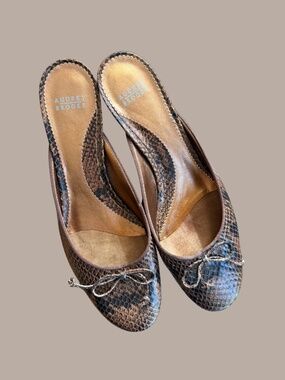 VINTAGE Audrey Brooke Leather Kitten Heel Snake Mule 8